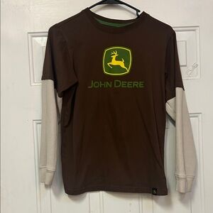 (👀3 For $20)John Deere Brown and Cream Kids XL shirt looks new Long Sleeve Tee
